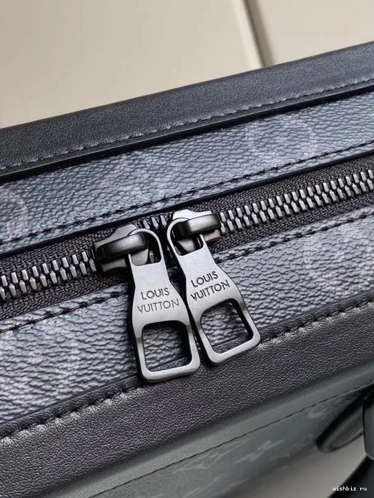 WIS SOFT TRUNK LOUIS VUITTON 1221